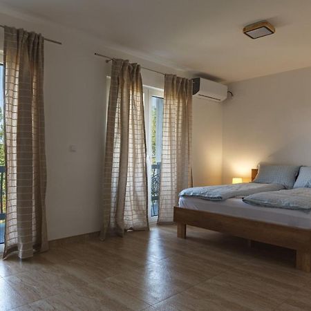 Apartmani Porto Golubac Esterno foto