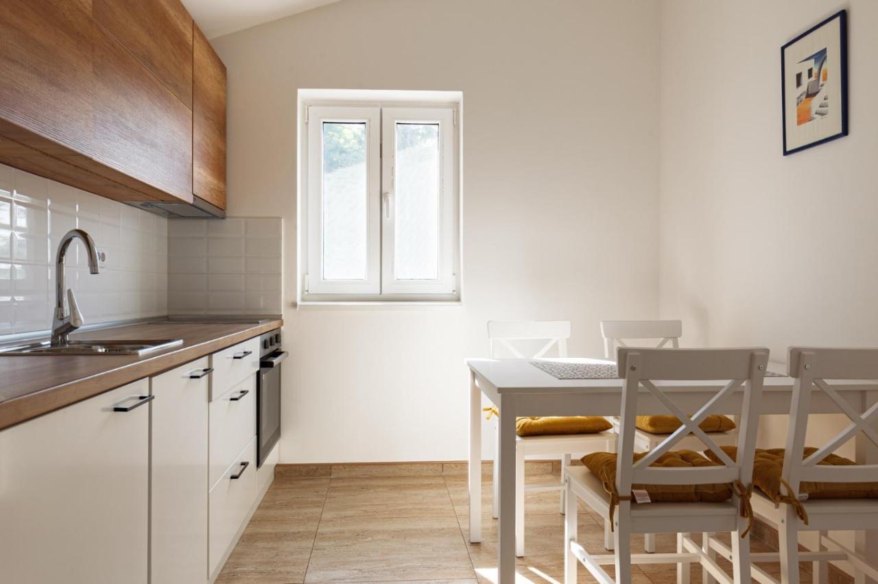 Apartmani Porto Golubac Esterno foto
